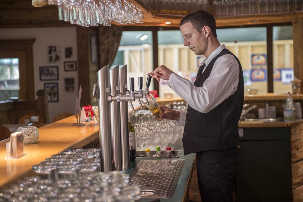 Gutshof Wolfgangsee Resort & Event Hotel Strobl Bagian luar foto