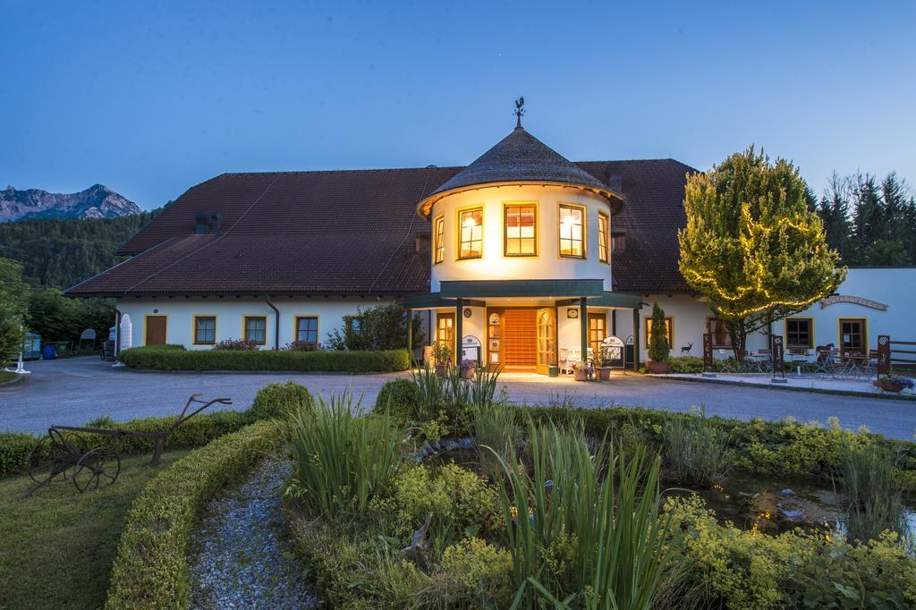 Gutshof Wolfgangsee Resort & Event Hotel Strobl Bagian luar foto
