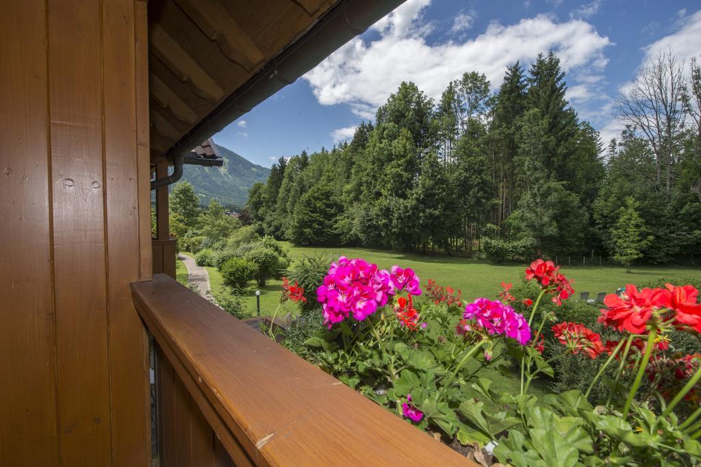 Gutshof Wolfgangsee Resort & Event Hotel Strobl Bagian luar foto